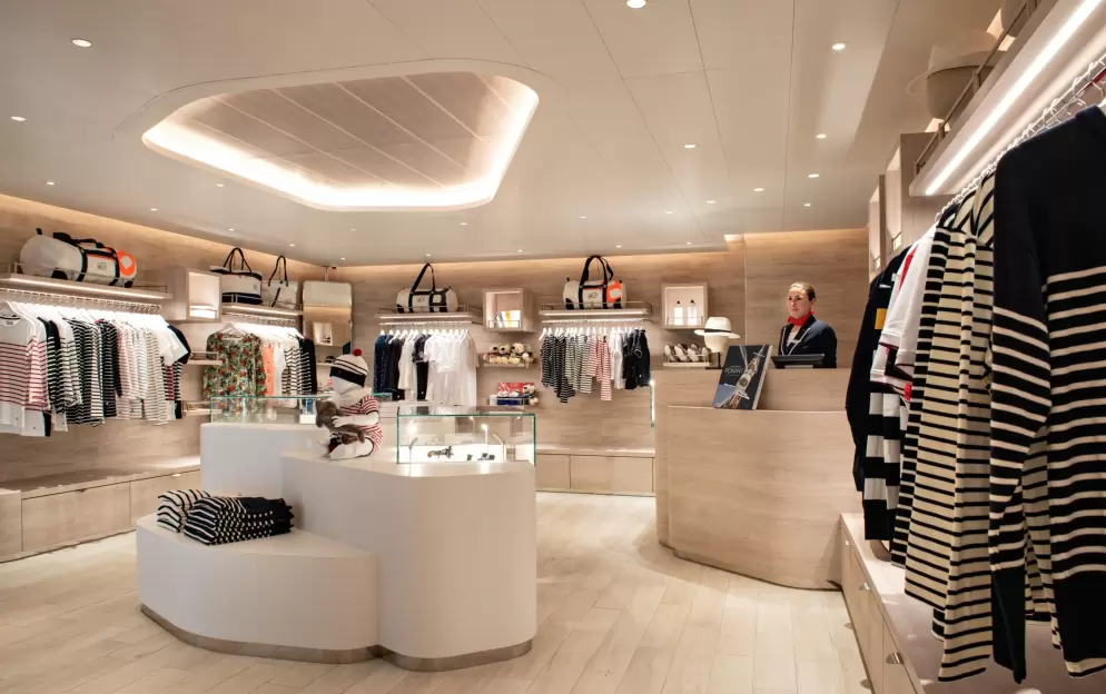 La Laperouse - Shop, ©PONANT, credit. Nicolas Matheus.JPEG