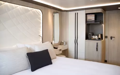 Le Ponant, Prestige Stateroom ©PONANT Tamar Sarkissian Le Ponant, Prestige Stateroom ©PONANT Tamar Sarkissian