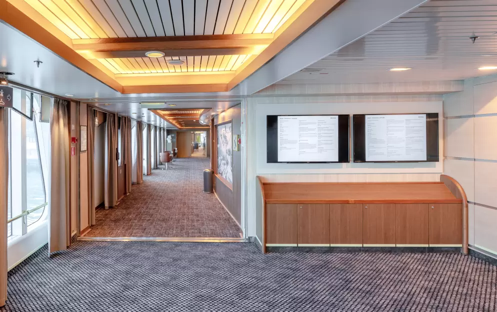 Hurtigruten Expeditions MS Fram Hallway - Kim Rormark and Hurtigruten 1.JPG