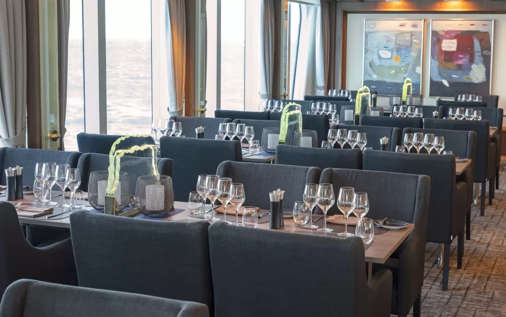 Hurtigruten Expeditions MS Fram Lindstrom - Credit - Kim Rormark and Hurtigruten 3.JPG