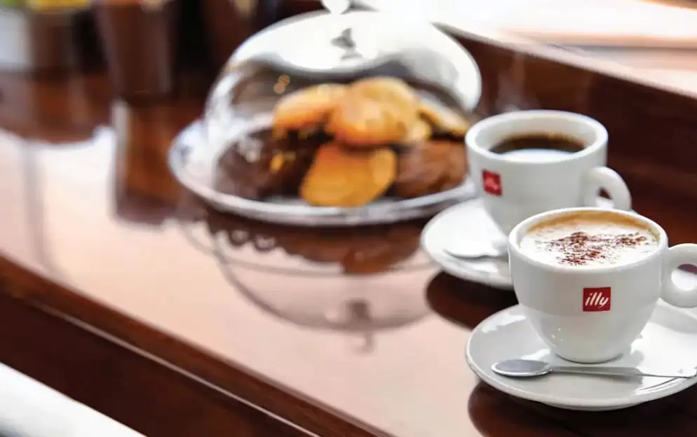 Oceania Cruises Baristas 3.jpg
