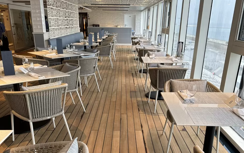 Oceania Marina - Aquamar Kitchen.JPG
