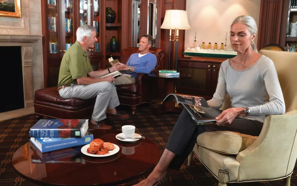 Oceania Cruises Library 4.jpg