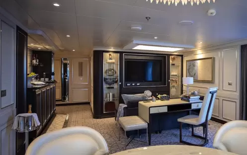 RSSC, Seven Seas Splendor, Master Suite 1