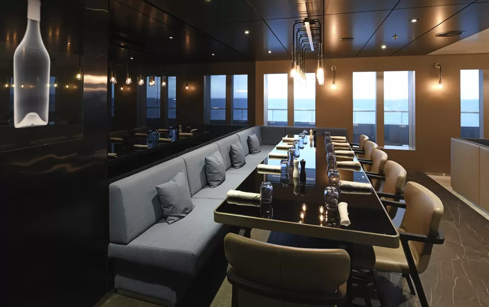 Scenic Eclipse - Azure Bar & Café - 10.jpg