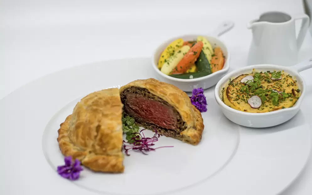 Scenic Eclipse - Lumière - Beef Welligton.jpg
