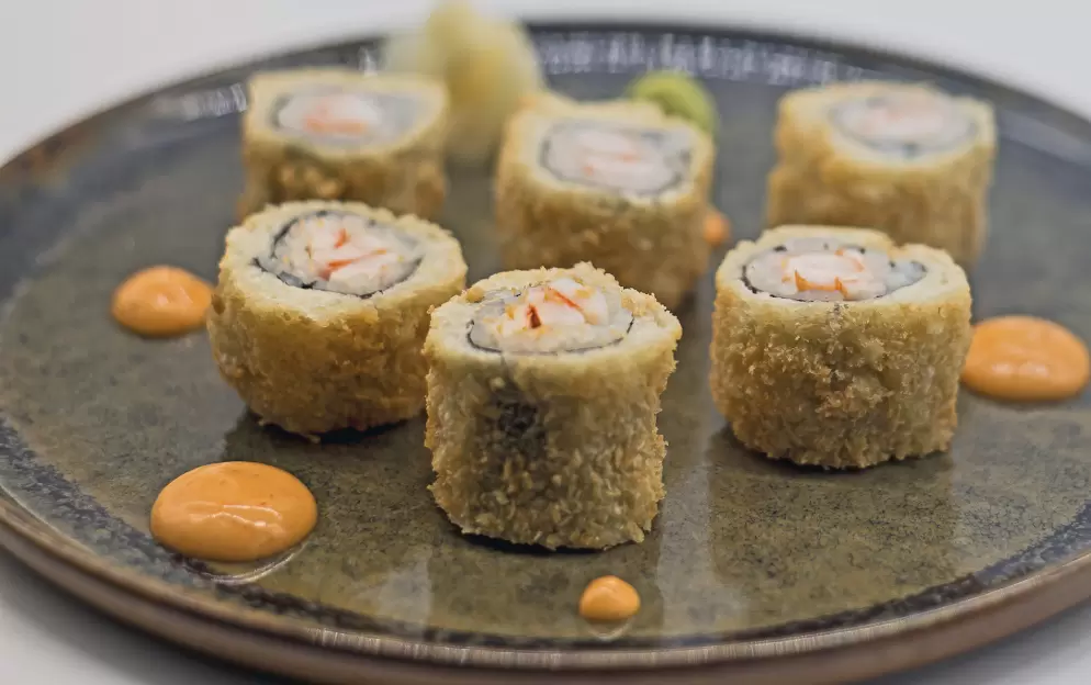 Scenic Eclipse - Sushi @ Koko's - Fried Rolls with spicy sauce.jpg