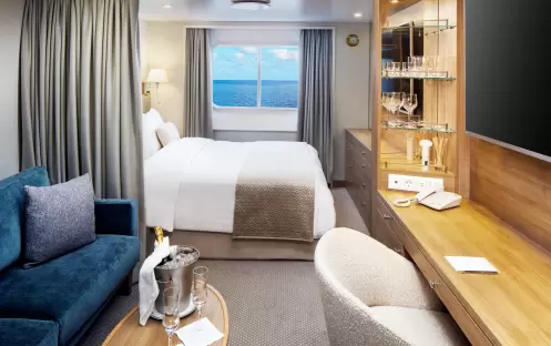 SeaDream I - Yacht Club Stateroom, Deck 3 & 4