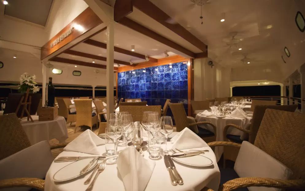 Seadream Yacht Club Topside Restaurant 2.jpg