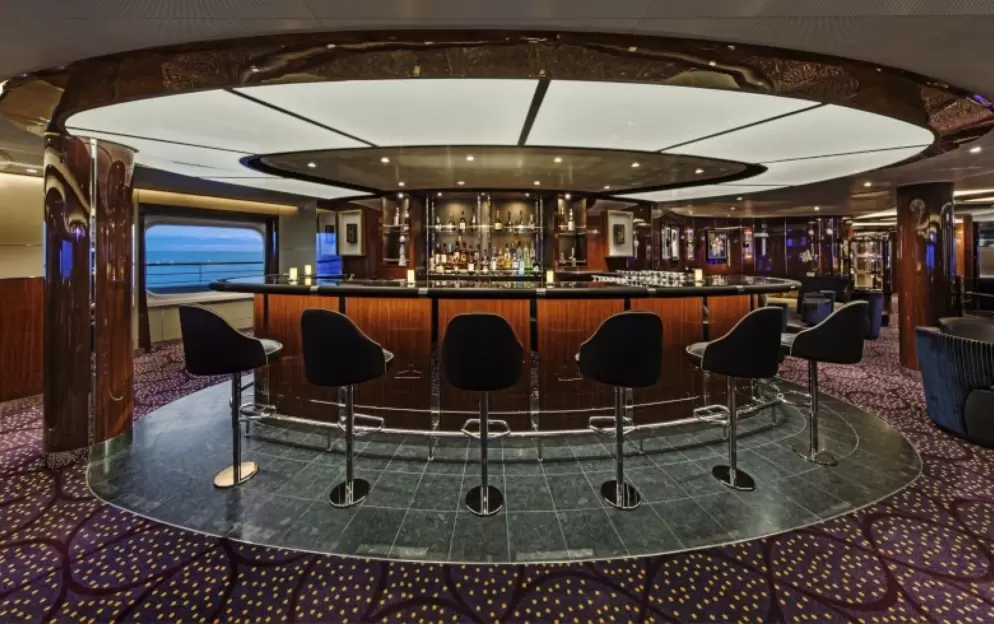 Seabourn Seabourn Encore The Club 2.jpg
