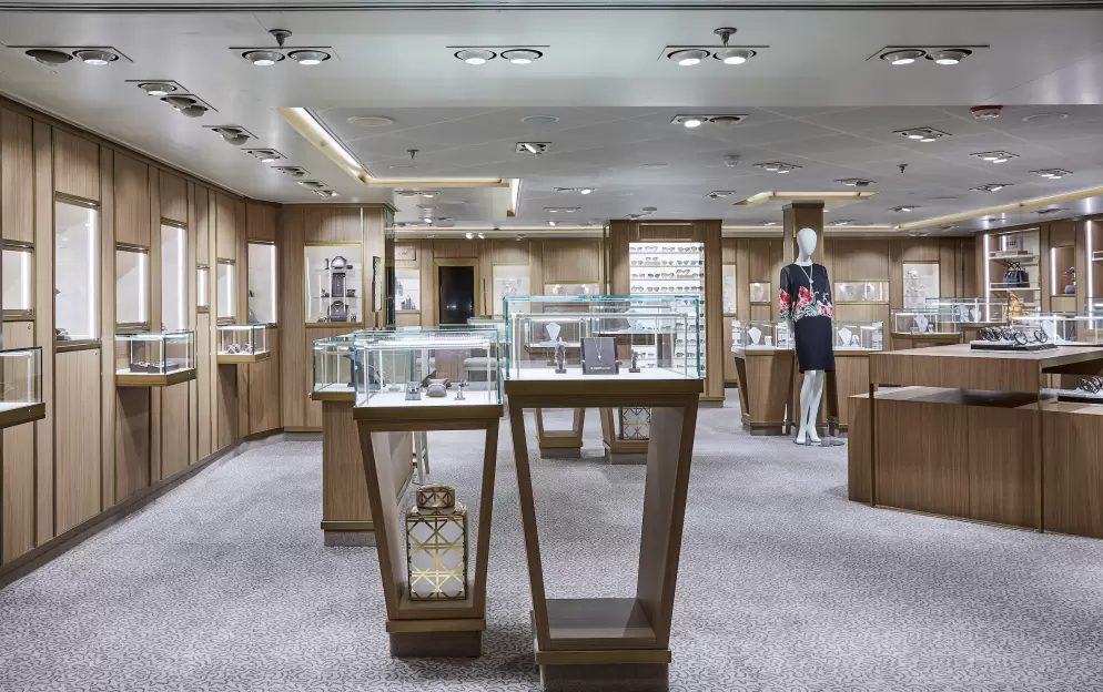 Silversea Cruises Silver Dawn Boutique 2.jpg