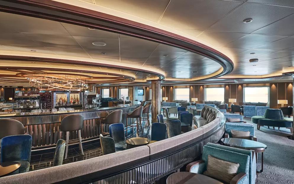 SilverSea Cruises Silver Moon Dolce Vita 3.jpg