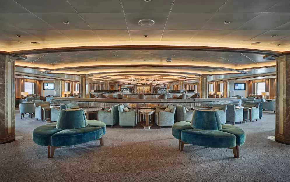 SilverSea Cruises Silver Moon Dolce Vita 4.jpg