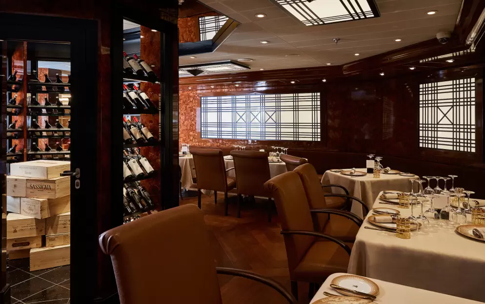 Silversea - Silver Muse - La Dame.jpg