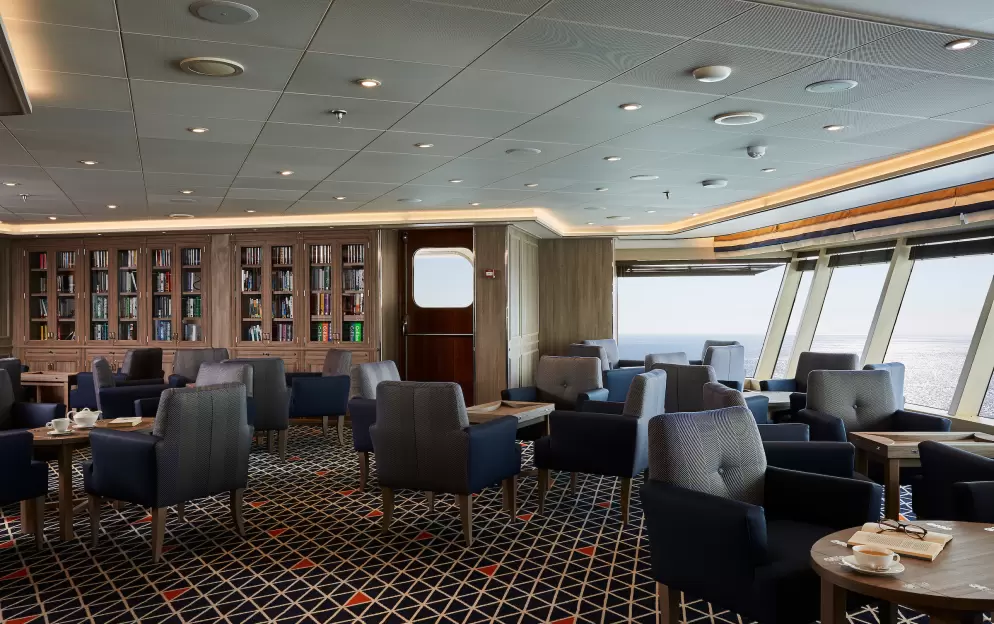 Silversea - Silver Muse - Observation Library.jpg