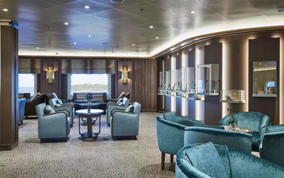 Silversea - Silver Shadow - Boutique 1.jpg