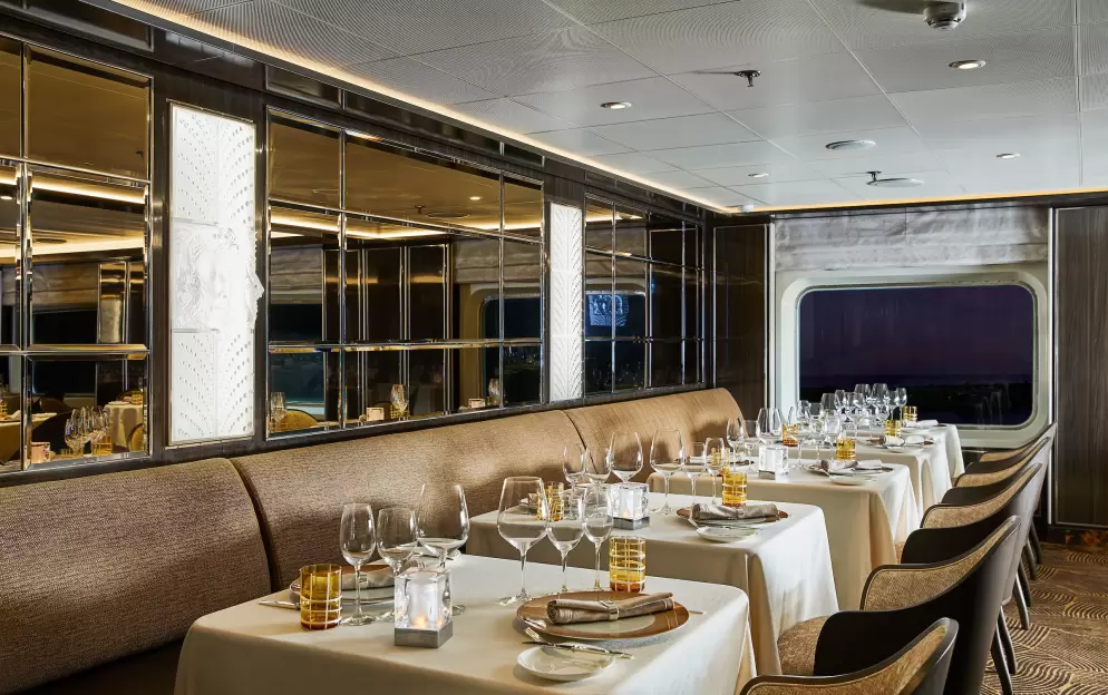 Silversea - Silver Shadow - La Dame 1.jpg