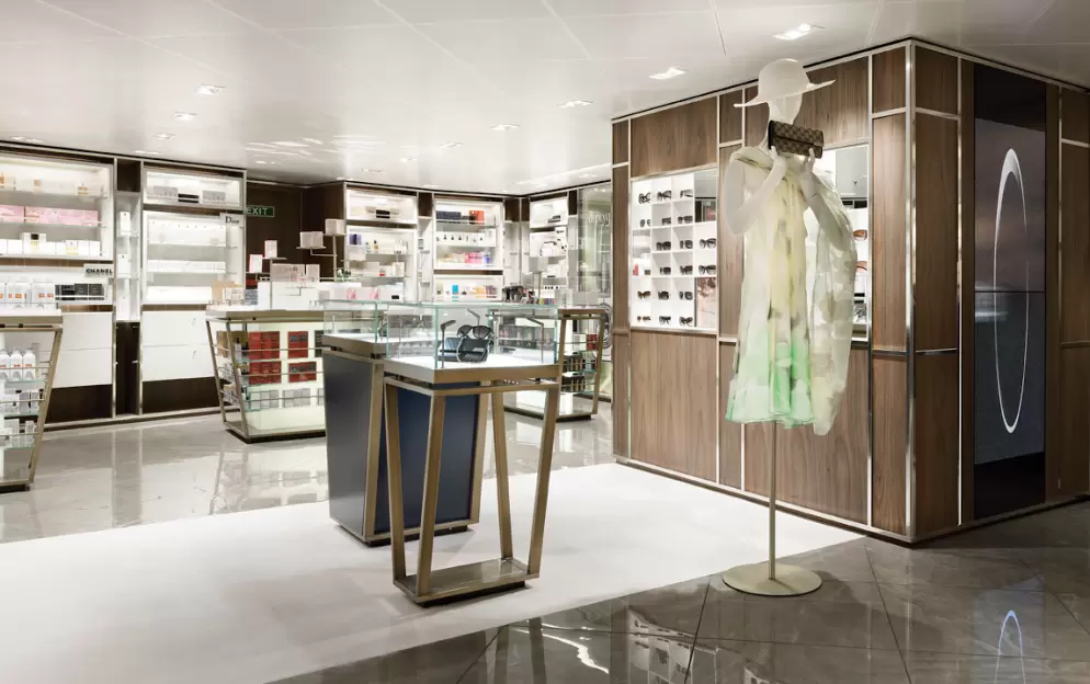 Silversea - Silver Spirit - Boutique 4.jpg