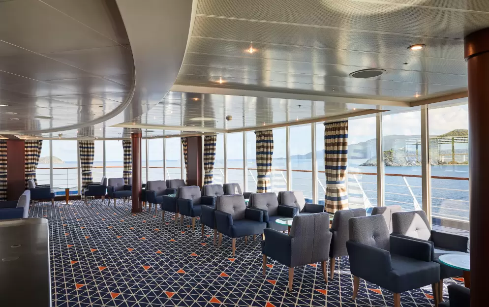 Silversea Cruises - Silver Whisper - Observation Lounge.jpg