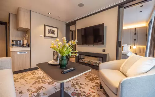 Swan Hellenic SH Diana Suite 4
