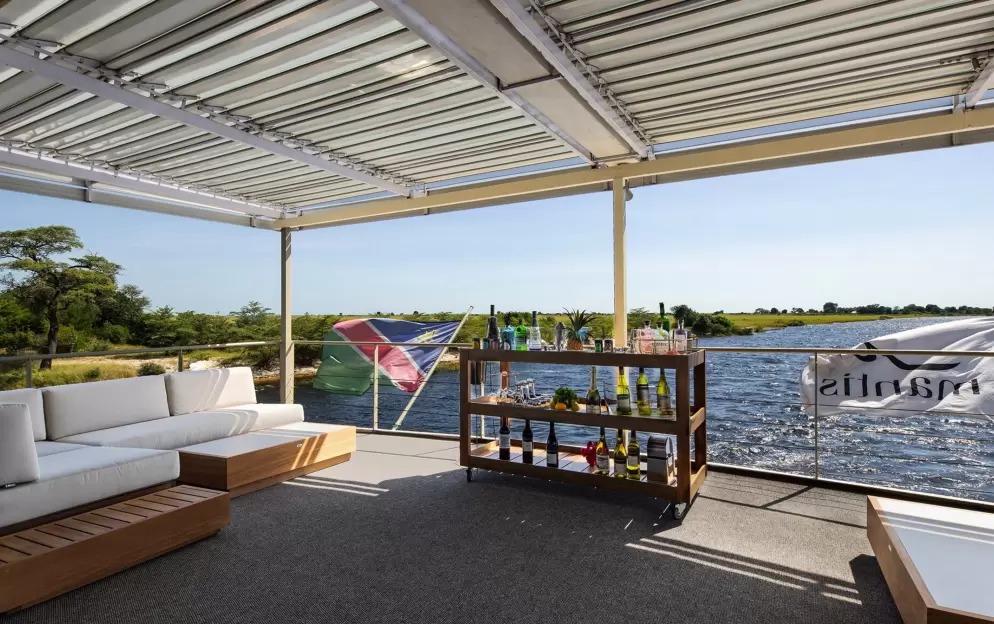 AmaWaterways, Zambezi Queen, Stern Lounge.jpg