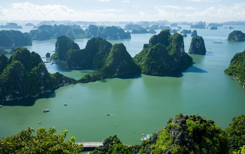 Ha Long Bay - Ha-Long-Bay-Vietnam_958.jpg