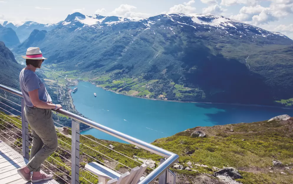 Olden - Leon%20Skylift%20Olden,%20Norway%20in%20summer.jpg