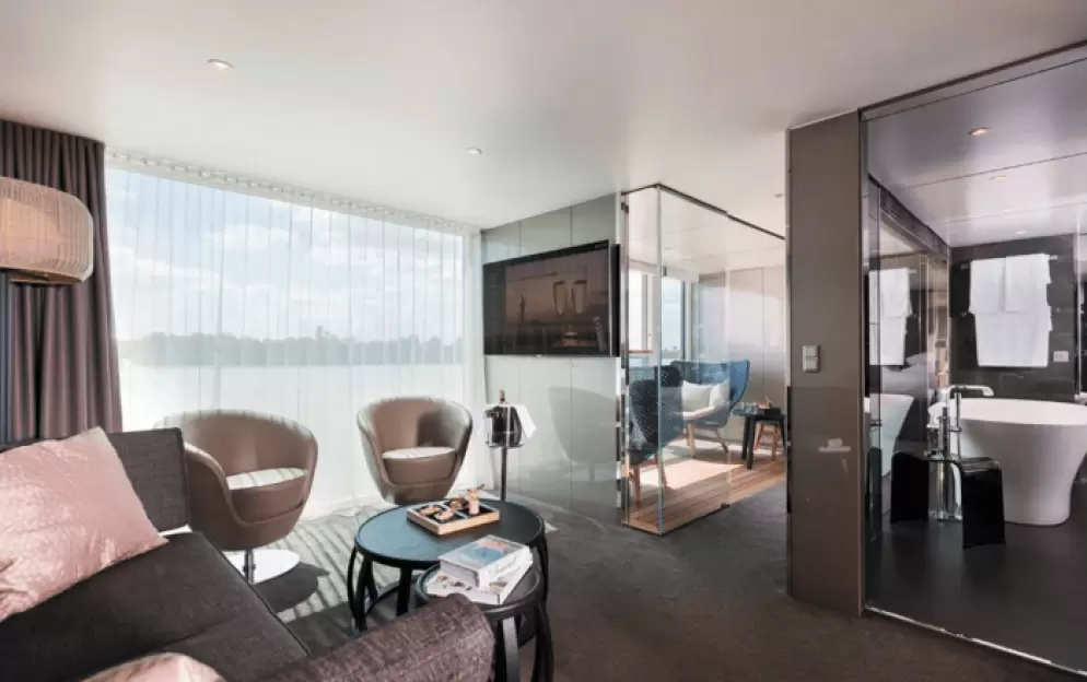 Royal Owner's Suite