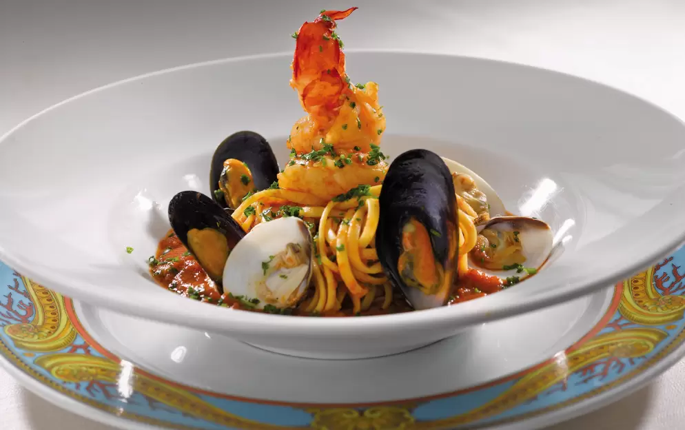 Oceania Cruises, Toscana Cioppino.jpg