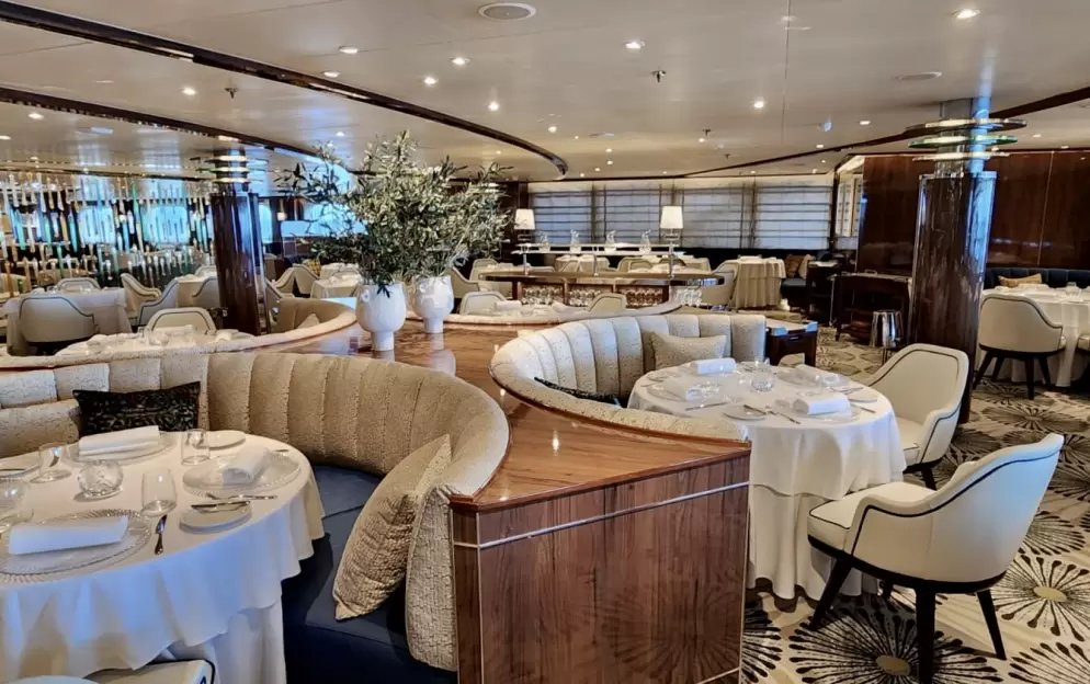 Seabourn Encore & Ovation - Solis 1.jpg