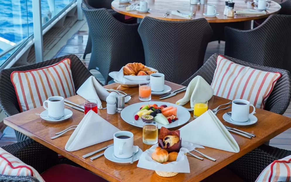 Seabourn Ovation - The Patio 1.jpg