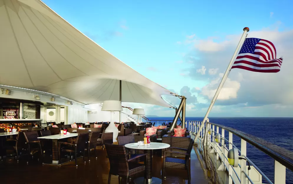 NCL, POA, Aloha Lanai Bar 2, Credit - Olivier Koning.jpeg