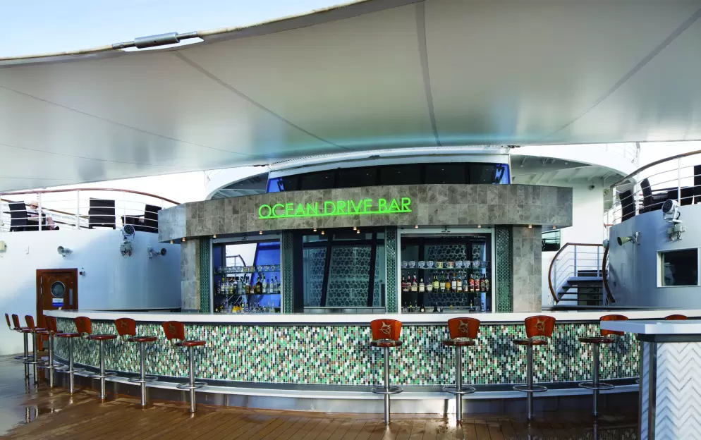 NCL, POA, Ocean Drive Bar 2, Credit - Olivier Koning.jpeg