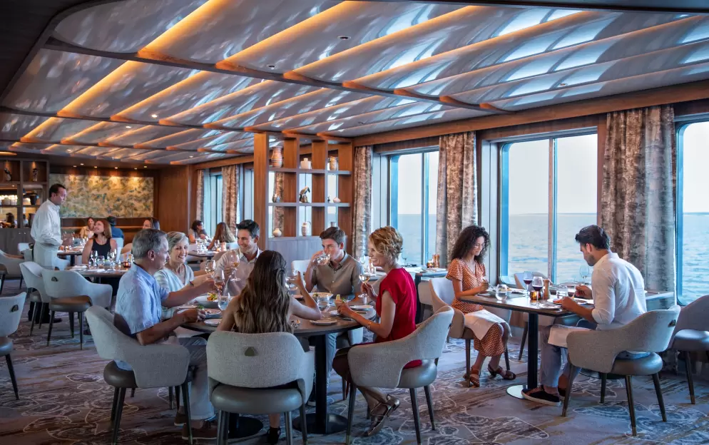 Celebrity Flora - Seaside Restaurant, ©CEL.jpg