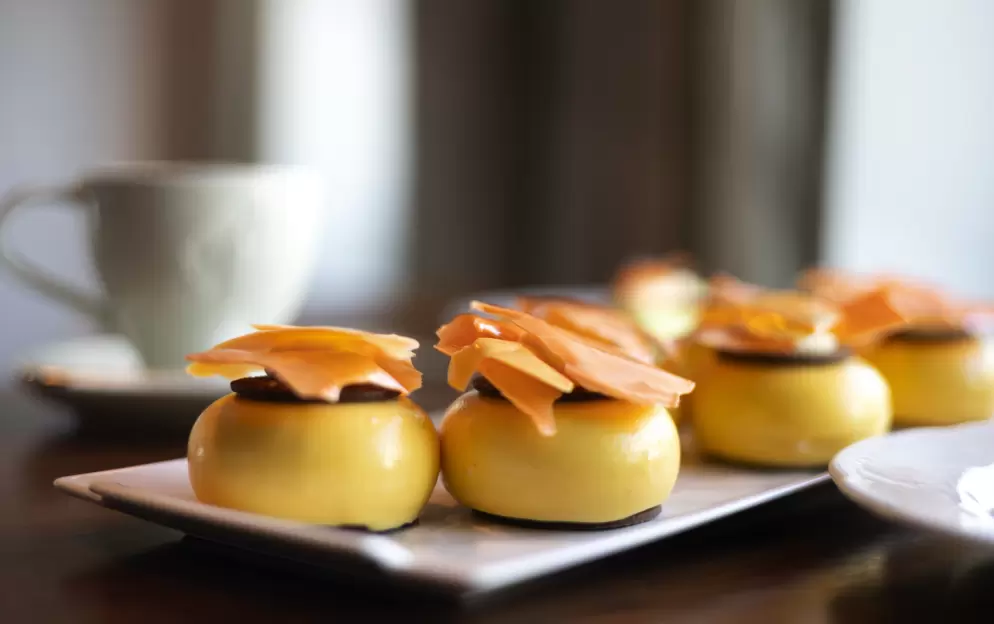 Crystal Cruises, The Bistro, Mango Petit Gateau 1.jpg
