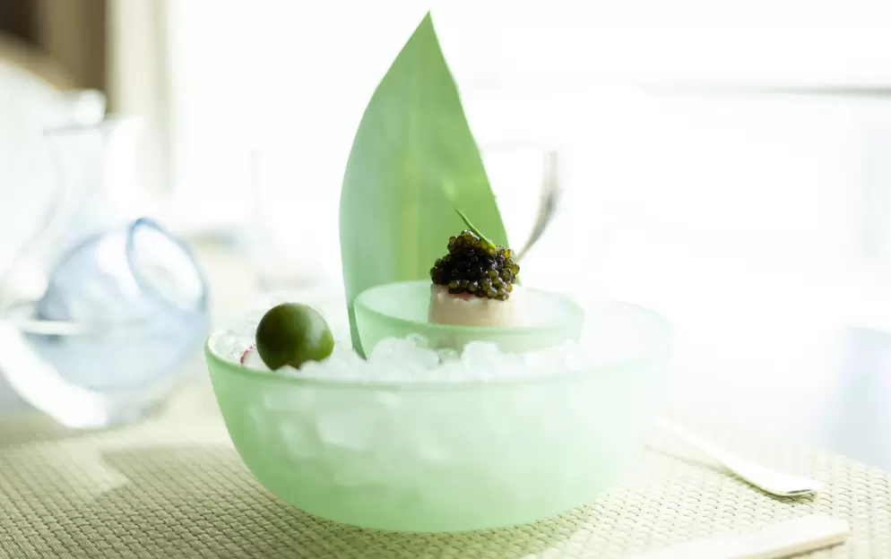 Crystal Cruises Crystal Symphony UMA UMA Yellow Tail Tartar with Caviar 1.jpg