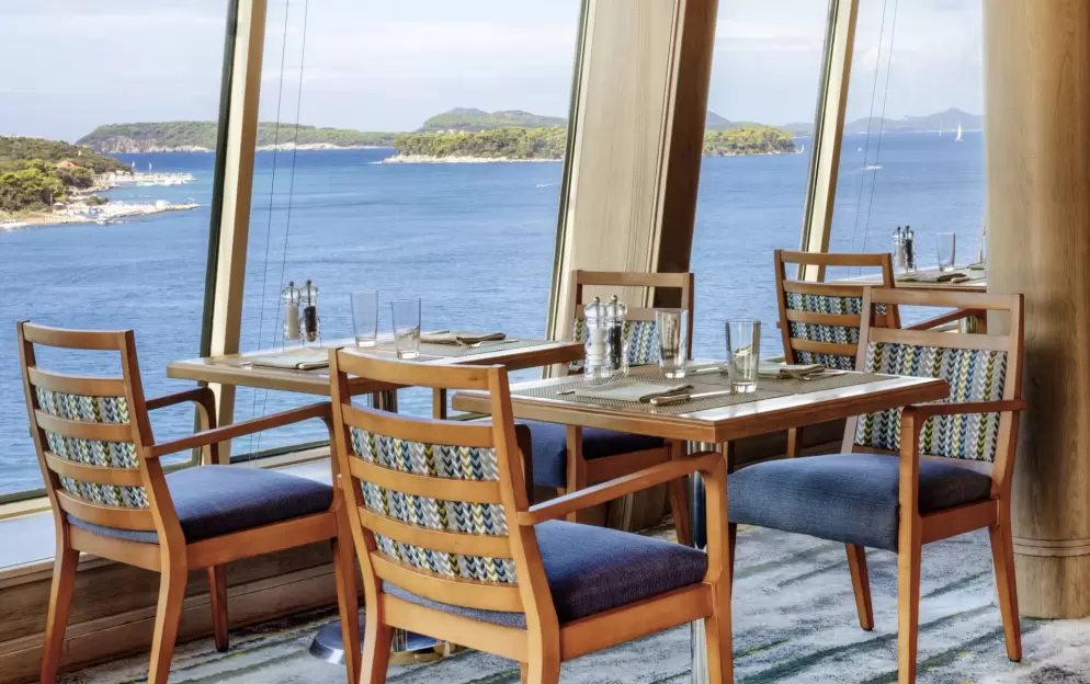 Crystal Cruises, Crystal Symphony, Marketplace 3.png