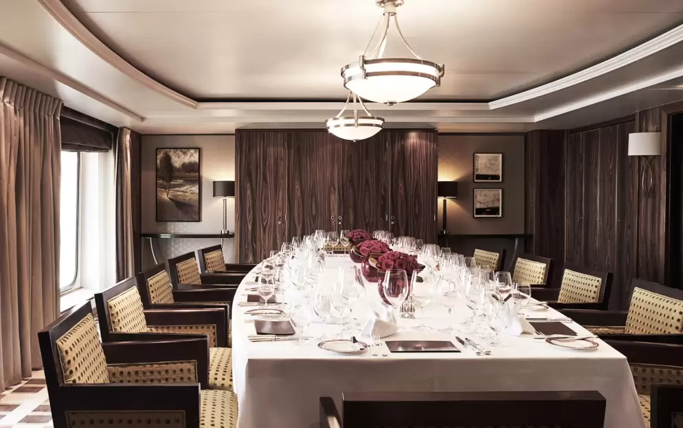 Crystal Cruises, Crystal Symphony, The Vintage Room 2.jpg