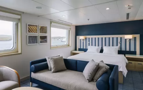 HX Hurtigruten Expeditions, Santa Cruz II, Darwin Suite, Credit - Clara Tuma 4 HX Hurtigruten Expeditions, Santa Cruz II, Darwin Suite, Credit - Clara Tuma 4