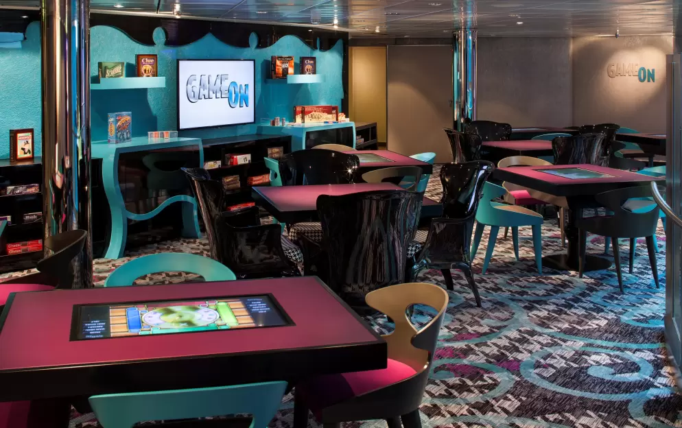 Celebrity Reflection - Game On 1, ©CEL.jpg
