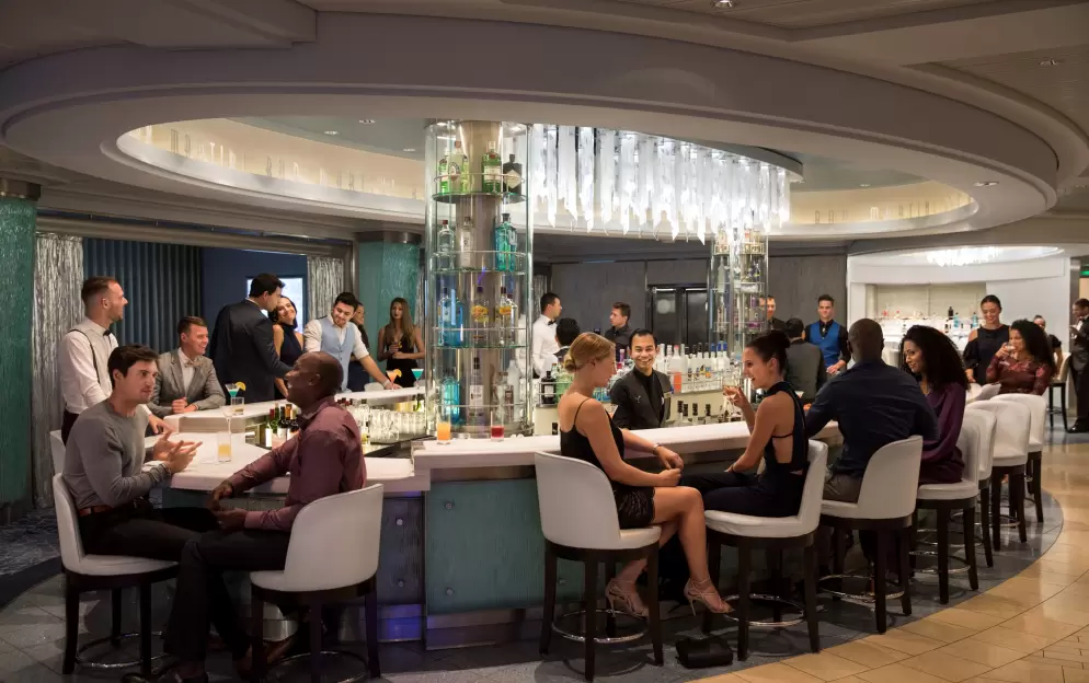 Celebrity Reflection - Martini Bar & Crush 2, ©CEL.jpg