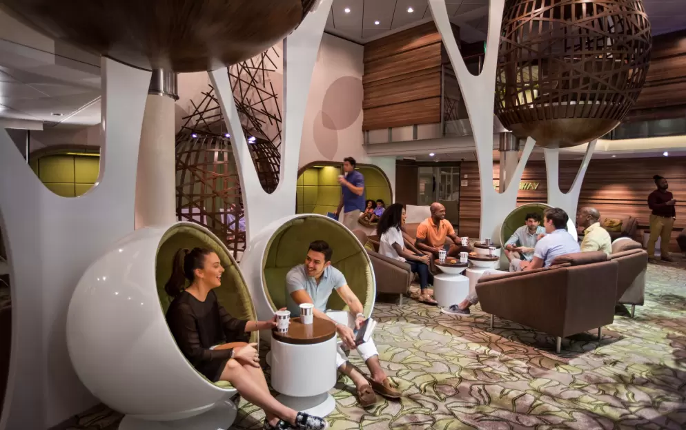 Celebrity Reflection - The Hideaway 1, ©CEL.jpg