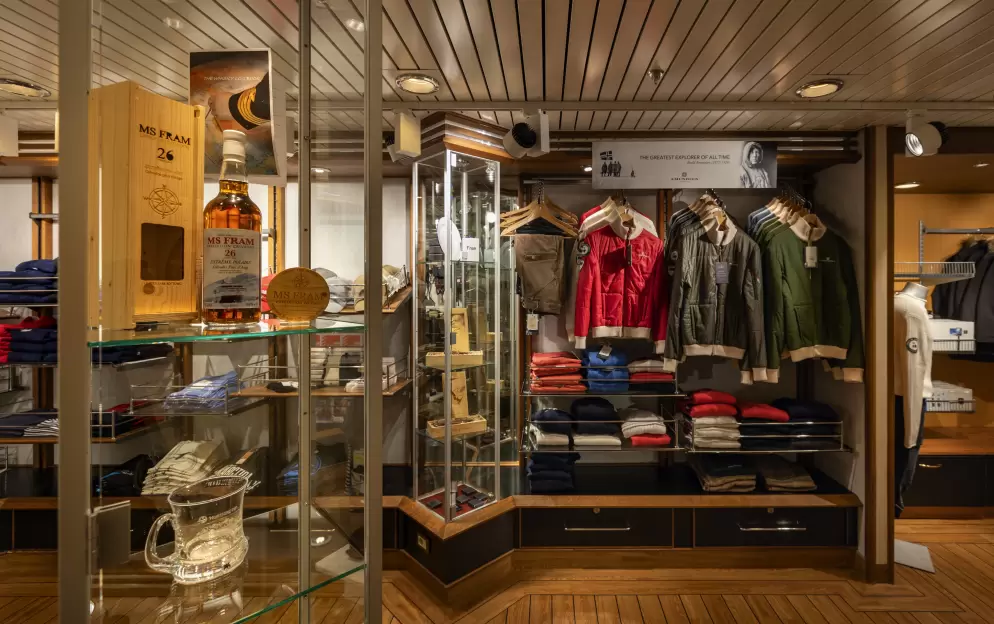 HX Hurtigruten Expeditions, MS Fram, Shop 3 ©Espen Mills.jpg