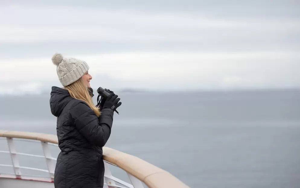 HX Hurtigruten Expeditions, MS Fridtjof Nansen, Observation Deck 1 ©Espen Mills.JPG