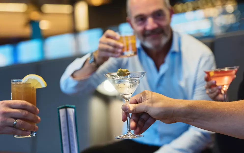HX Hurtigruten Expeditions, MS Roald Amundsen, Explorers Lounge & Bar 3 ©Agurtxane Concellon.JPG