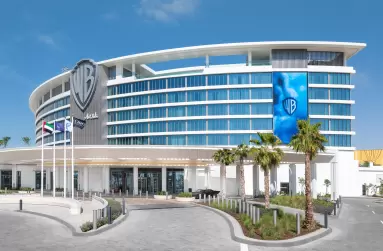The WB™ Abu Dhabi, Curio Collection by Hilton