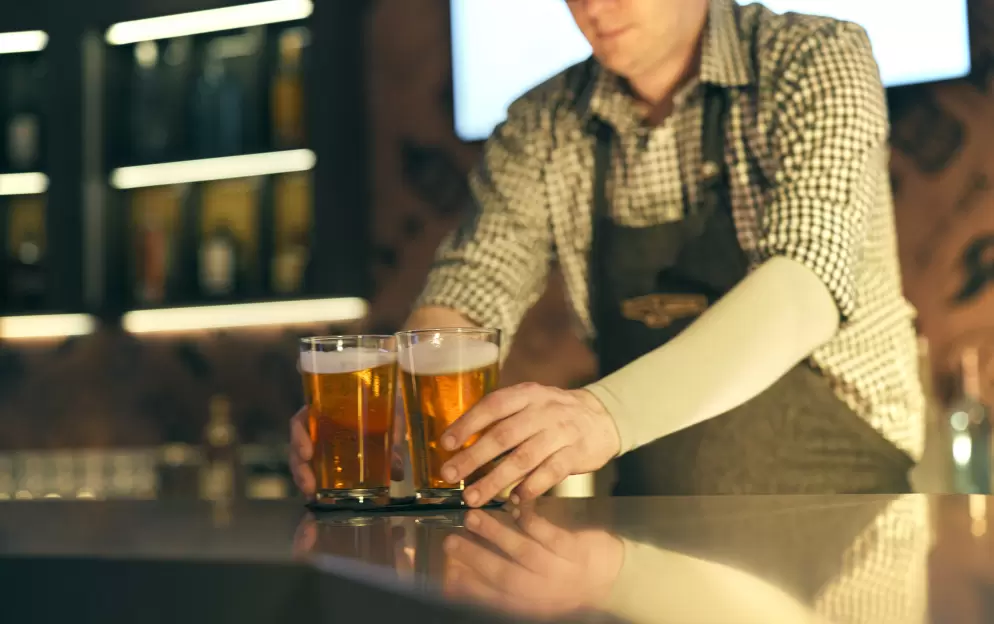 Celebrity Cruises, Celebrity Beyond, Craft Social Bar 5 ©CEL.jpg
