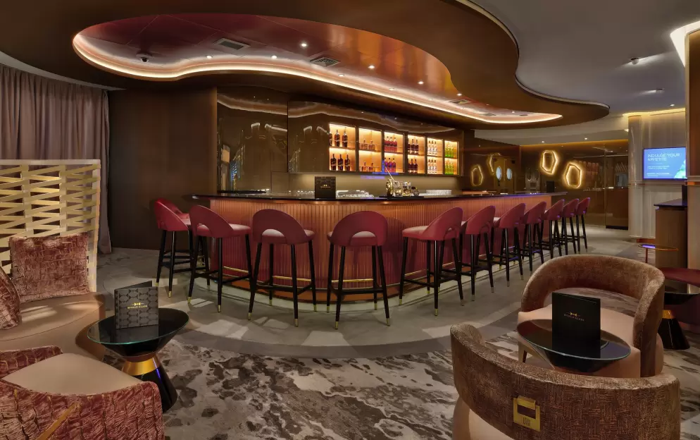 Celebrity Cruises, Celebrity Beyond, World Class Bar 3 ©CEL.jpg