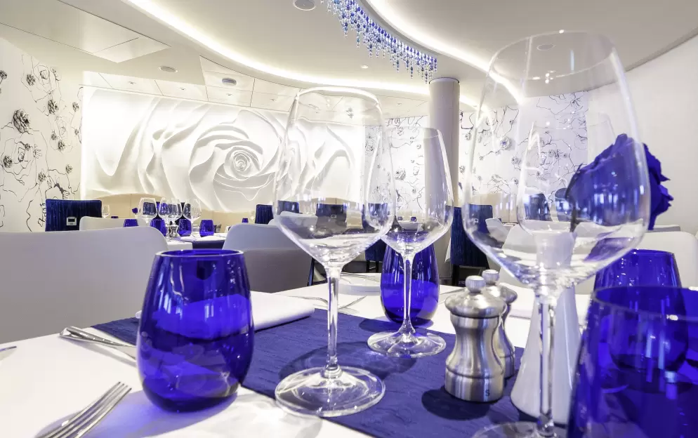 Celebrity Cruises, Celebrity Beyond. Blu Restaurant 1 ©CEL.jpg