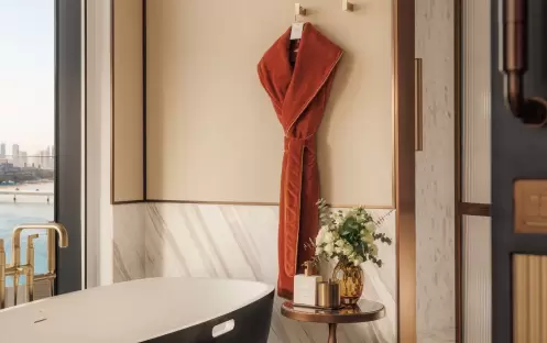 maa_twin-bedroom-ocean-family-suite-bathroom_image-3
